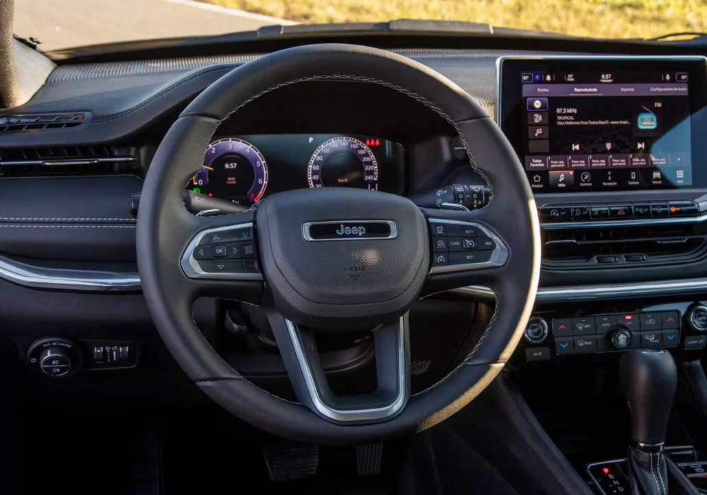 Compass Longitude 1.3T AT